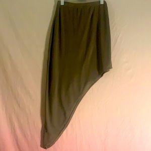 High low green skirt